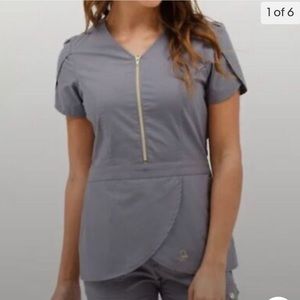 Jaanuu gray tulip scrub top, 2xl